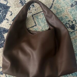 Louenhide Monaco Shoulder bag in chocolate